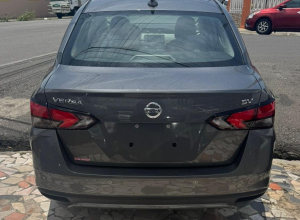 Nissan Versa SV