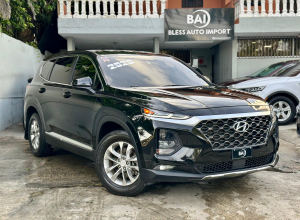 Hyundai Santa Fe SE
