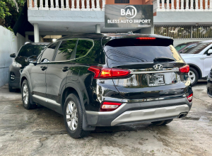 Hyundai Santa Fe SE