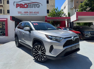 Toyota RAV4 XLE