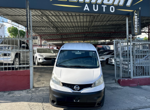 Nissan NV 200