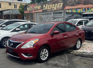 Nissan Versa Básico