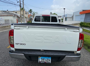 Nissan Frontier Básico