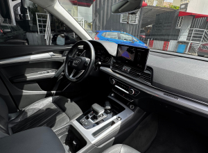 Audi Q5 Select