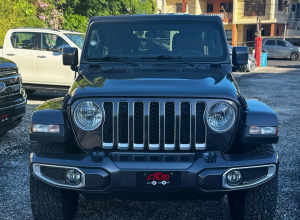 Jeep Wrangler Sahara Unlimited