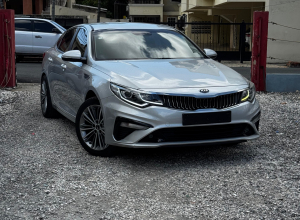Kia K5 Deluxe
