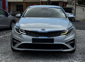 Kia K5 Deluxe