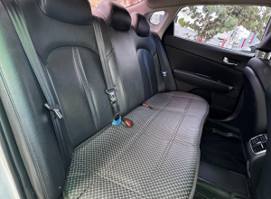 Kia K5 Deluxe