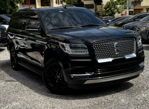 Lincoln Navigator Reserve