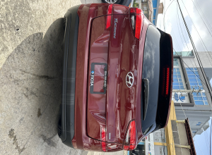 Hyundai Tucson SE