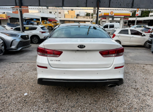 Kia Optima LX
