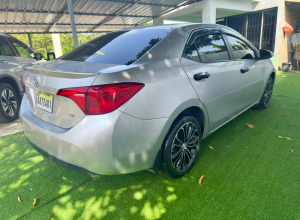 Toyota Corolla S