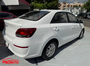 Kia Soluto Basico