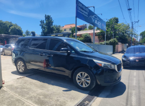 Kia Sedona LX