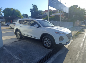 Hyundai Santa Fe SE