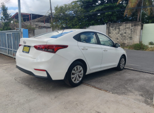 Hyundai Accent SE