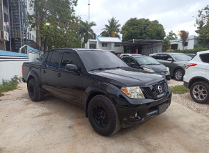 Nissan Pathfinder SV
