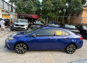 Toyota Corolla SE
