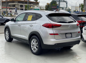 Hyundai Tucson SEL