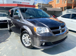 Dodge Caravan SE
