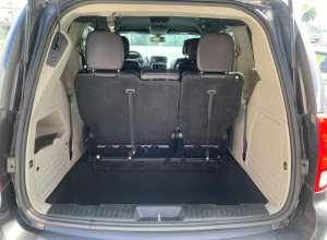 Dodge Caravan SE