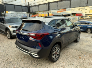 Kia Seltos EX