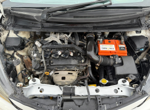 Toyota Vitz Básico