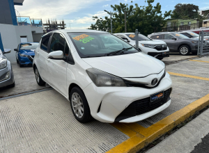 Toyota Vitz Básico
