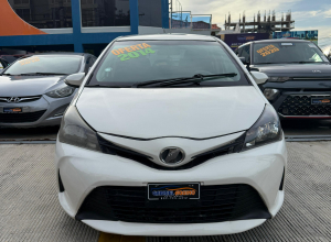 Toyota Vitz Básico