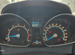 Ford Fiesta SE