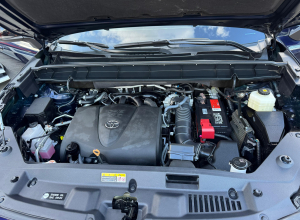 Toyota Highlander Sport