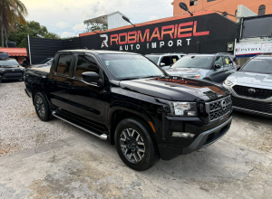 Nissan Frontier SV