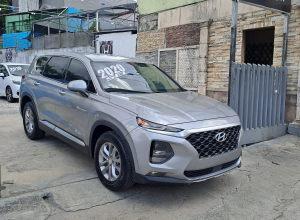 Hyundai Santa Fe SEL