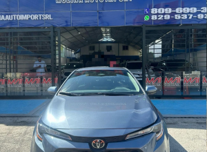 Toyota Corolla LE