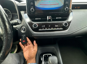 Toyota Corolla SE