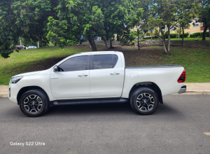 Toyota Hilux SRV