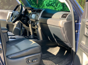 Toyota 4Runner SR5