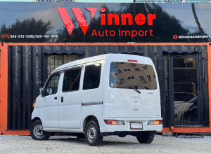 Daihatsu Hijet Minivan