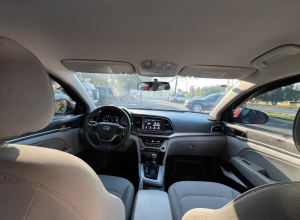 Hyundai Elantra Sport