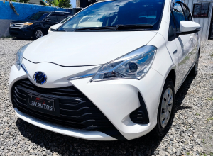 Toyota Vitz Básico