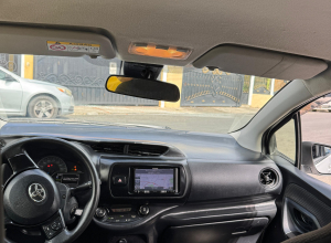 Toyota Vitz Básico
