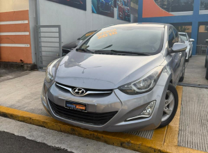 Hyundai Elantra Basico