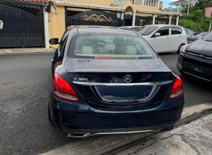 Mercedes-Benz Clase C 300