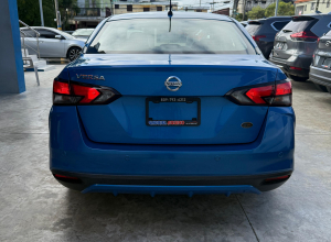 Nissan Versa S Plus