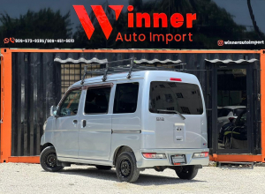 Toyota Pixis Basico