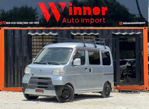 Toyota Pixis Basico