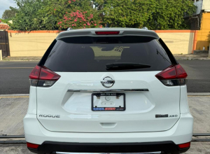 Nissan Rogue Special Edition