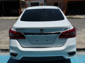 Nissan Sentra SV