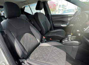 Nissan Kicks SV
