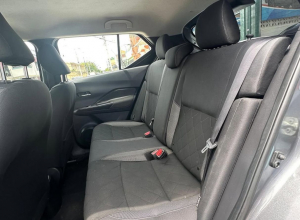 Nissan Kicks SV